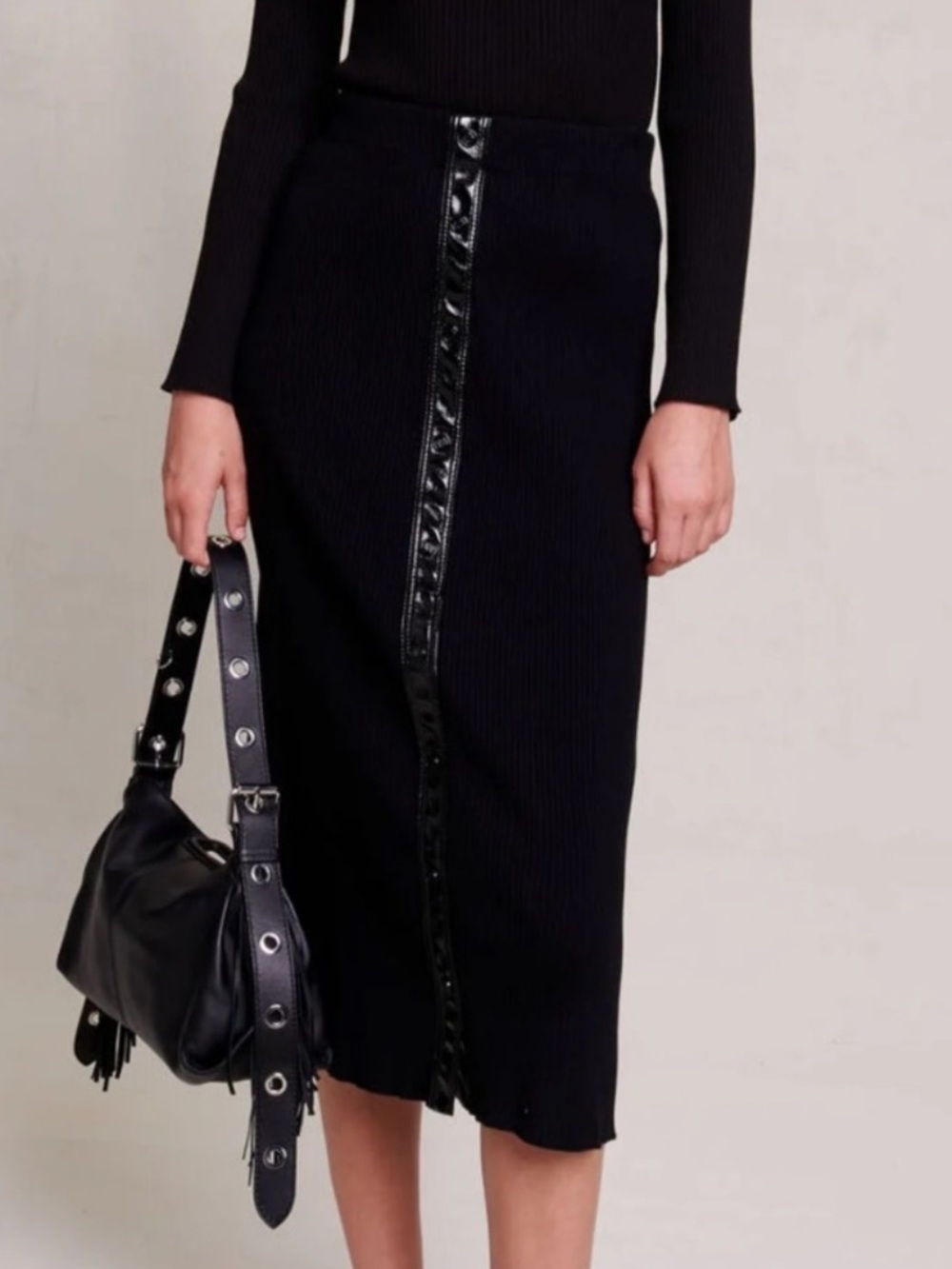 Maje Ribbed Knit Pull On Midi Black Elastic Waist Slit Skirt Size 40 Medium
